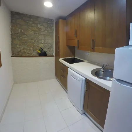 Rurales Vallanu Rodeados De Naturaleza En Y A 3 Kilometros De Playas *