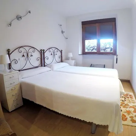 Rurales Vallanu Rodeados De Naturaleza En Y A 3 Kilometros De Playas يانس