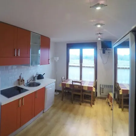 Rurales Vallanu Rodeados De Naturaleza En Y A 3 Kilometros De Playas Apartman Llanes
